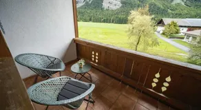Agradable apartamento vacacional apto para niños con jardín y terraza | Vistas a la montaña - Image 3
