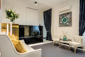 Relais Fontana Di Trevi Hotel - Image 4
