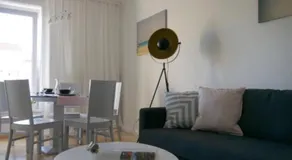 Spacious 2Rooms in the Center - Image 4