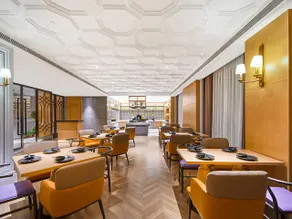 Vienna International Hotel Yangzhou Jiangdu Golden Eagle Plaza - Image 4