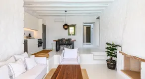 Mykonos Supreme Comfort Suites & Villas - Image 5