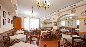 Hostal El Cortijo - Image 5