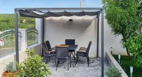 2 Bedroom Lovely Apartment In Donje Rastane - Image 4
