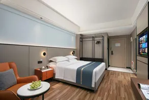 Four Seasons Carme Hotel - Image 5