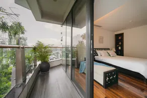 280sqm 3BR3WC Serviced Apt_Bathtub_West Lake View - Image 4