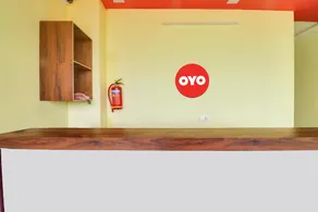 OYO 814359 Hotel Priya Palace Home Stay - Image 4