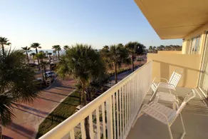 Seaside Inn & Suites - Image 5