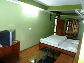 Hotel Moon- by Excellent Hospitality - Image 3