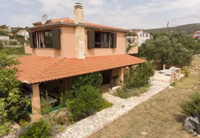Holiday house Joško Vinisce, Riviera Trogir - Image 5