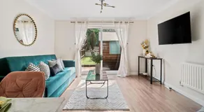 The H&S House accommodation - Image 2