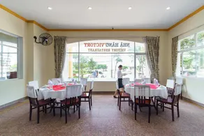Victory Hotel Old Wing - Image 5