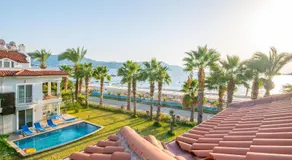 Sunset Beach Club Aqualettings Poseidon 7 - Image 3