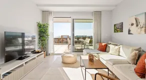46 Corner Apartment with panoramic sea views and large terrace - Image 2