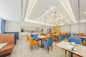 Kyriad Marvelous Hotel Zhongshan Nanlang Center - Image 4