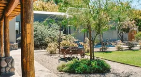 Dobe Lodge - Image 4