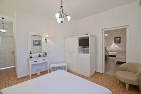 Mykonos Palace Beach Hotel - Image 2