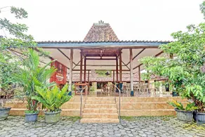 OYO Homes 91054 Desa Wisata Budaya Kebondalem Kidul - Image 3