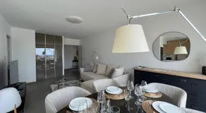 Sun Paradise -Stylish Flat-Rooftop Pool Access-Monaco View - Image 2