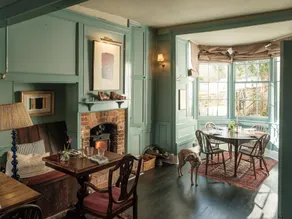 The Grosvenor Arms - Image 3