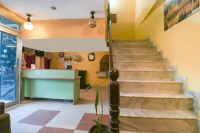 Star Inn Hotel - Image 2