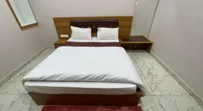 Sakshi Hotel & Restaurant - Image 4