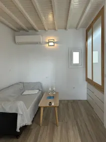 Casa Poco, 150 meters from Ornos Beach - Image 2