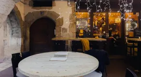 Loveroom Muse old town jacuzzi Annecy vieille ville - Image 5
