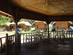 Cliff Side Beach Resort and Cottages - Image 5