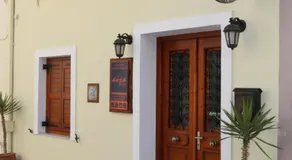 Avra Rooms - Image 4