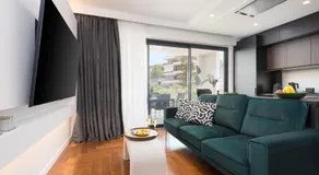Emerald Stone Apartment Varkiza - Image 2