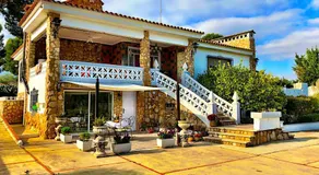 LEMON TREE VILLA - Image 4