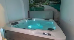 House -Rooftop&Jacuzzi -StayInSeville - Image 4
