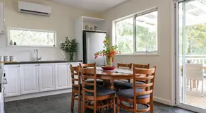 Houlet House - Central Daylesford - Pets Welcome - Image 5