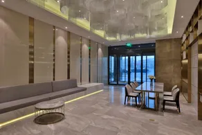 Orange Hotel Shanghai Hub Jiuting - Image 4