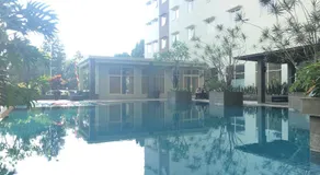 Economic Luxurious Studio Pinewood Apartment Jatinangor near JATOS By Travelio - Image 4
