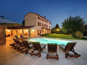 Holiday Home in Golàs with Private Pool - Image 5