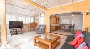 Nice 3 Bedroom Villa in El Duque - Image 2