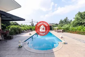 Relax Garden House - Image 1