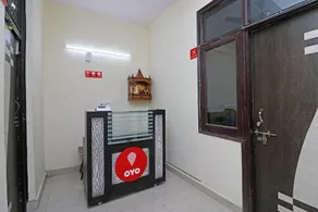 OYO Triage Home Stay - Image 2