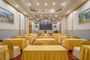 Vienna International Hotel Shanghai Pujiang - Image 4