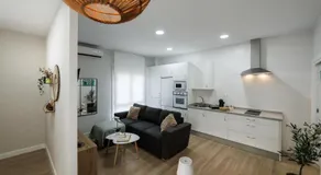 Apartamentos LUXURY SUITES MACABEO - Image 2