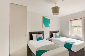 Civic Hotel - Image 4