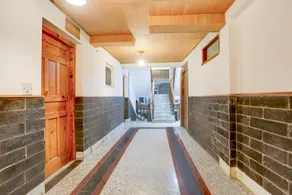 Collection O Mall Road Manali Downtown Hadimba Temple Formerly Hotel Shambhala - Image 3