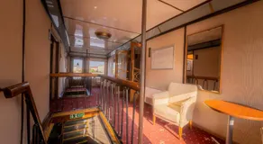 Grand Jules - Boat Hotel - Image 5