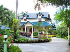 Ekman Garden Resort - Image 4