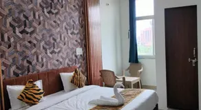 Hotel Oak Tree Jaipur - Image 4