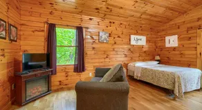 Cabina-Casa de banho privada-Standard-Treetops Cabin - Image 2