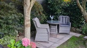 Knightsbrook Guesthouse - Image 3