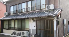 Guesthouse ONE WORLD 一棟貸の宿 - Image 5