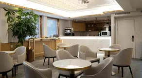 Livington Hotel - Image 3